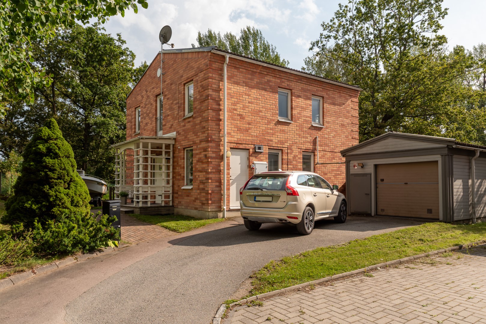 Bostadsbild från Skulptörvägen 10, Såld i Erikslund, Västerås