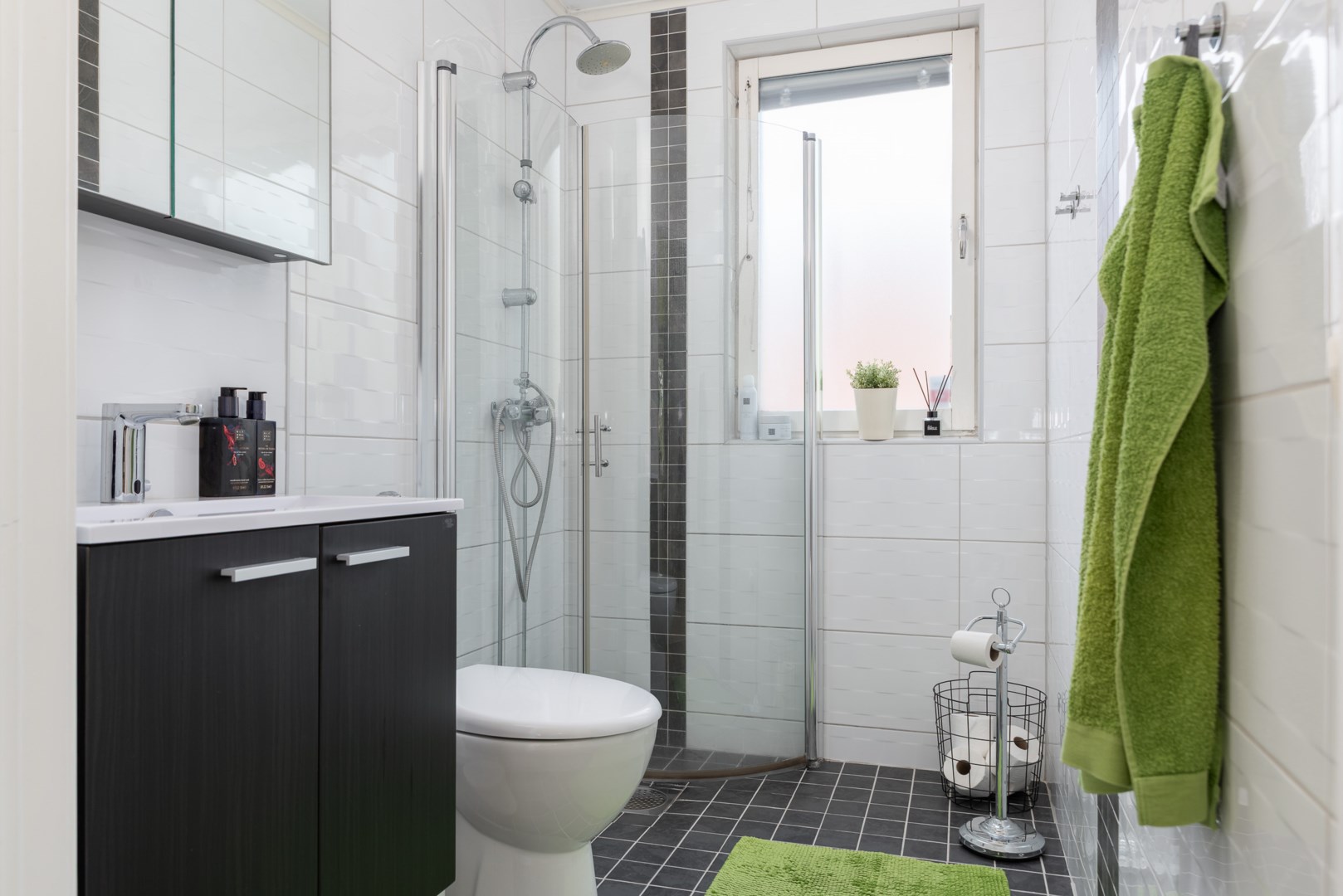 Bostadsbild från Skulptörvägen 10, Såld i Erikslund, Västerås