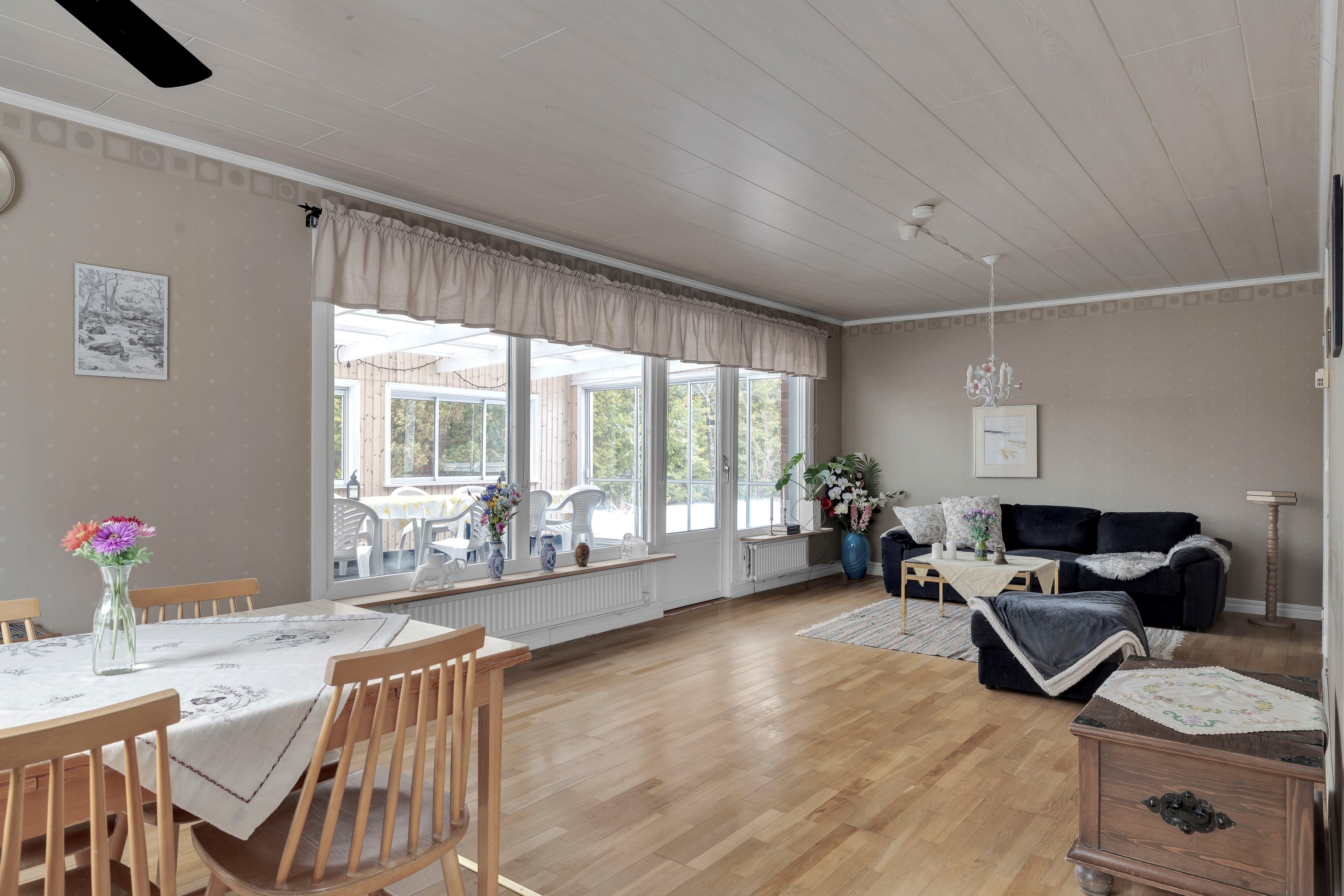 Bostadsbild från Puckvägen 47, Såld i Björklinge, Uppsala