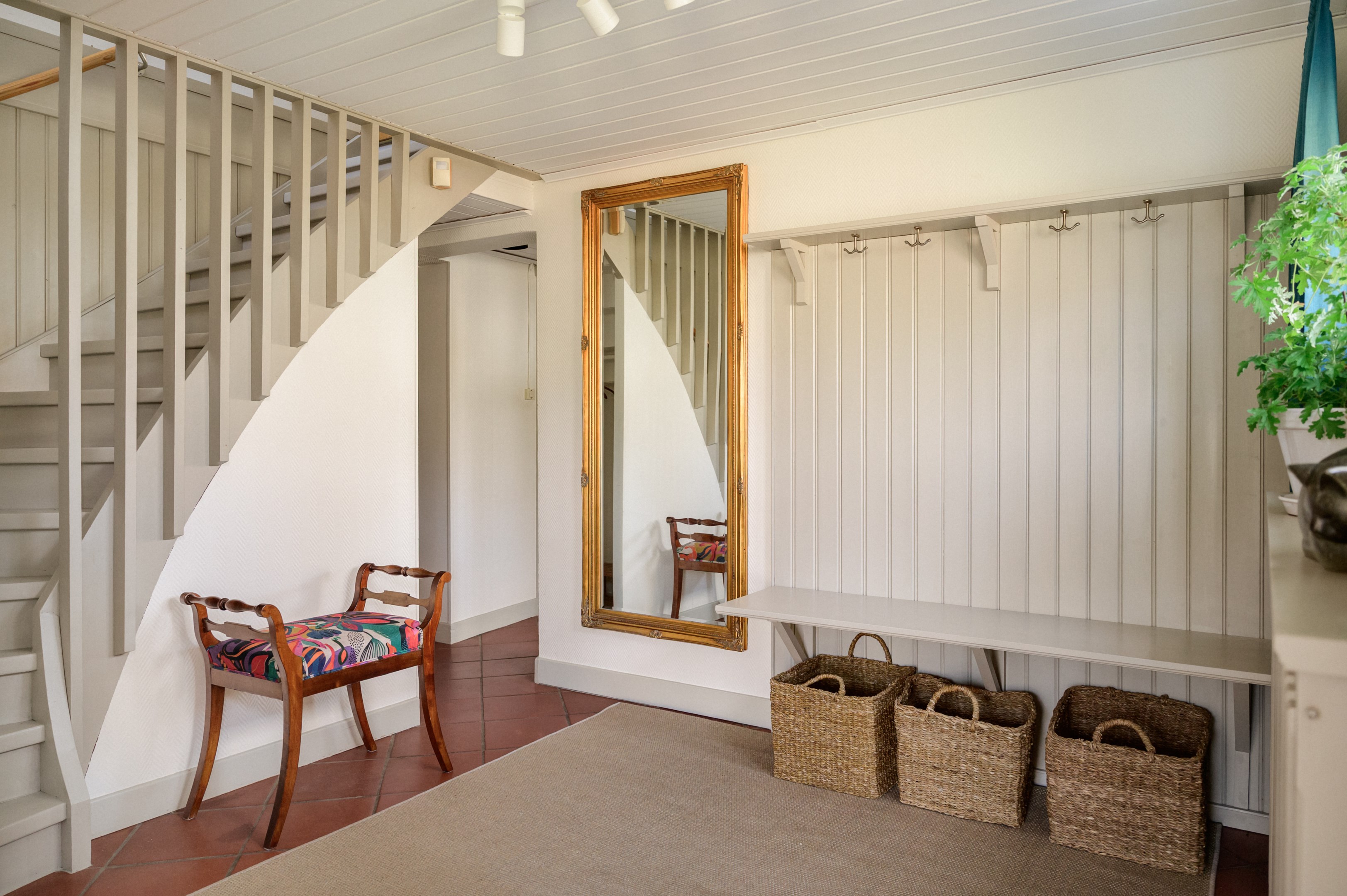 Bostadsbild från Drottninghamnsvägen 20, Såld i Skuru, Nacka