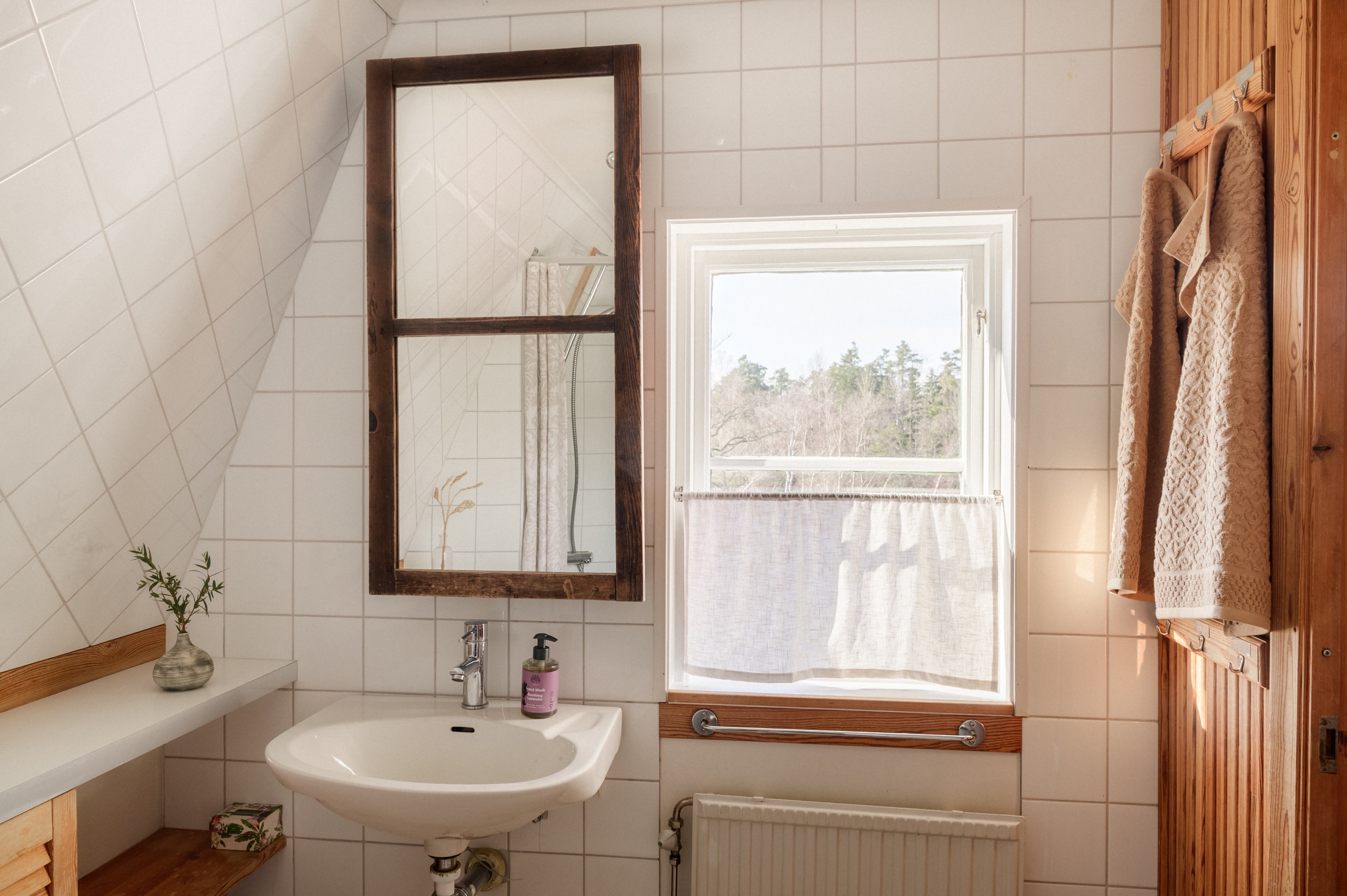 Bostadsbild från Drottninghamnsvägen 20, Såld i Skuru, Nacka