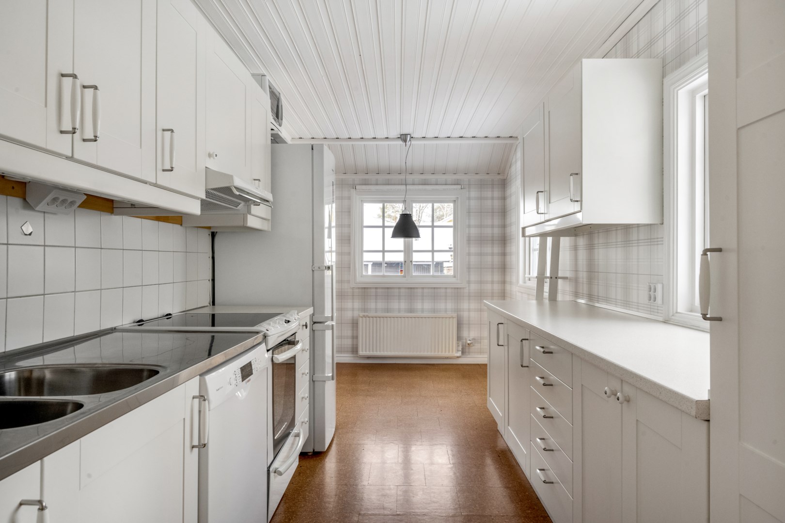 Bostadsbild från Skogsbacken 4, Till salu i Borgarbo, Uppsala