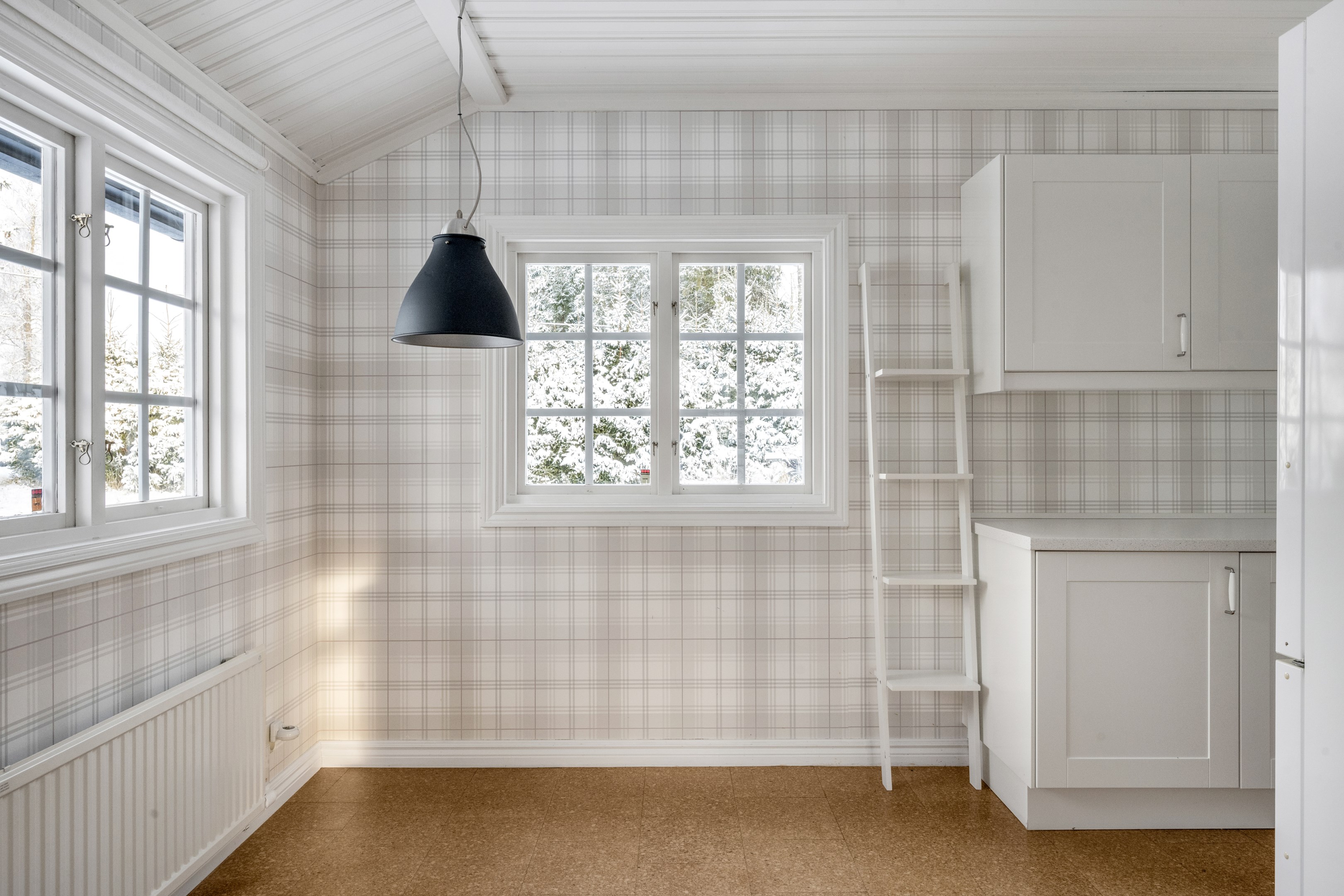 Bostadsbild från Skogsbacken 4, Till salu i Borgarbo, Uppsala