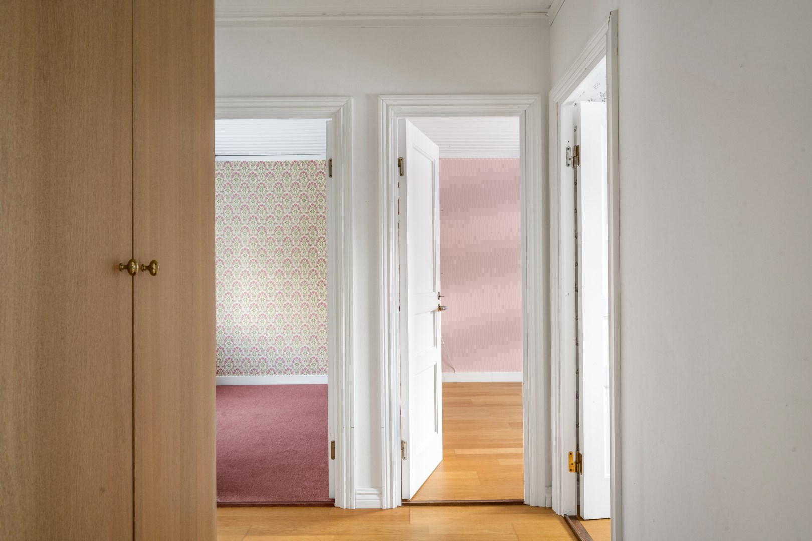 Bostadsbild från Skogsbacken 4, Till salu i Borgarbo, Uppsala