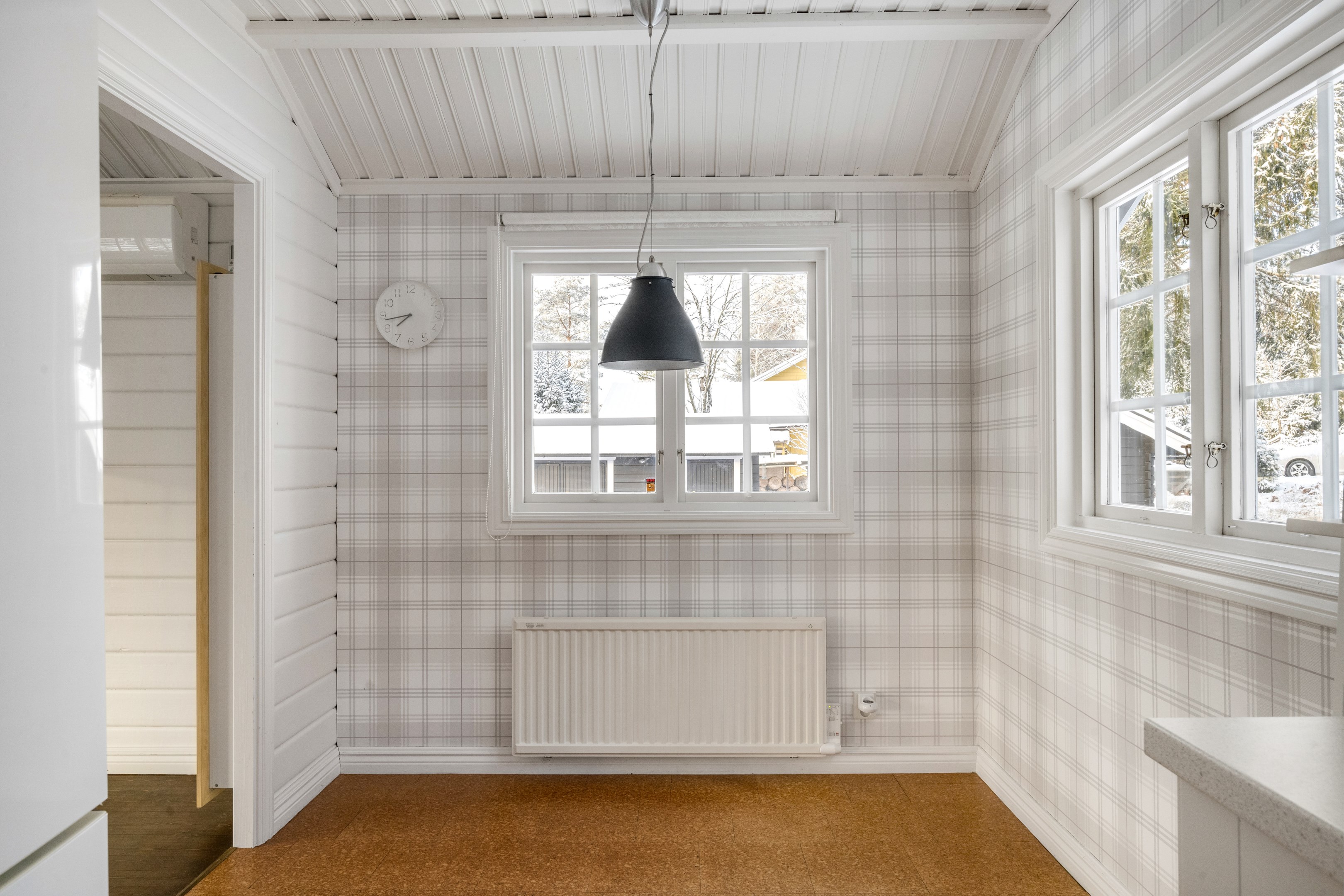 Bostadsbild från Skogsbacken 4, Till salu i Borgarbo, Uppsala