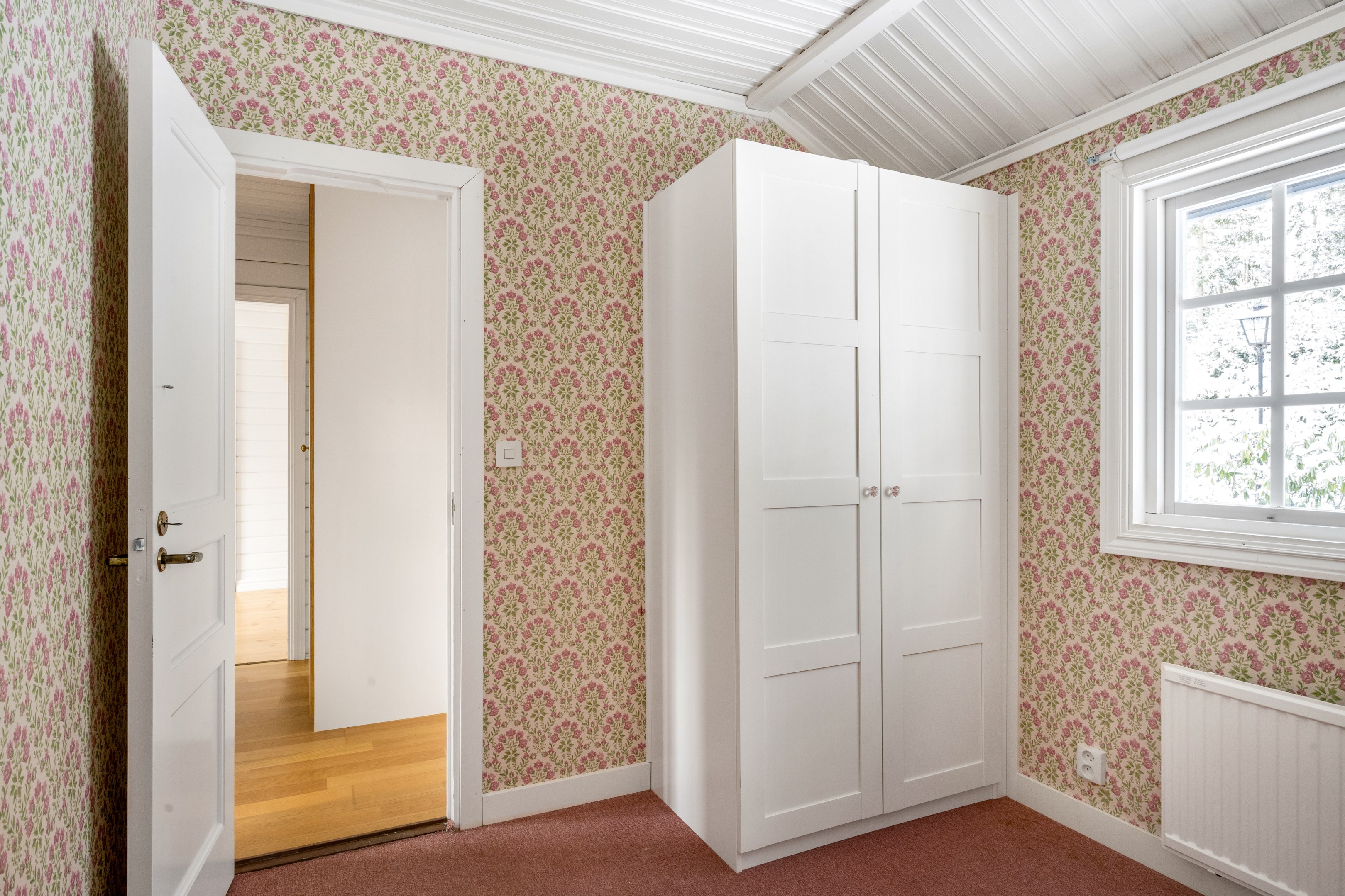 Bostadsbild från Skogsbacken 4, Till salu i Borgarbo, Uppsala