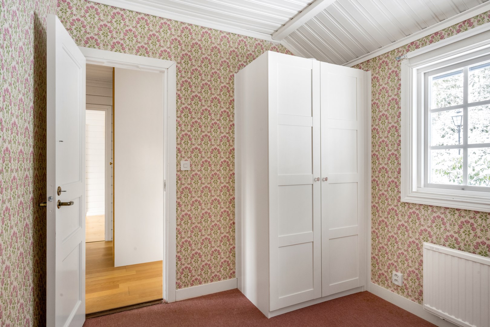 Bostadsbild från Skogsbacken 4, Till salu i Borgarbo, Uppsala