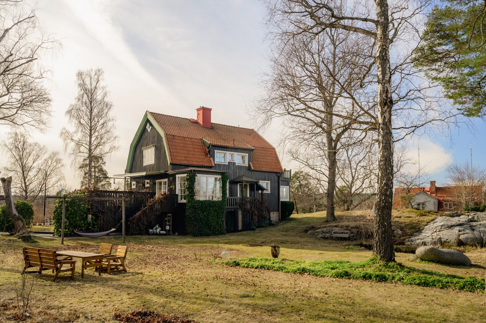 Bostadsbild från Logbacken 9, Såld i Saltsjö-Duvnäs, Nacka
