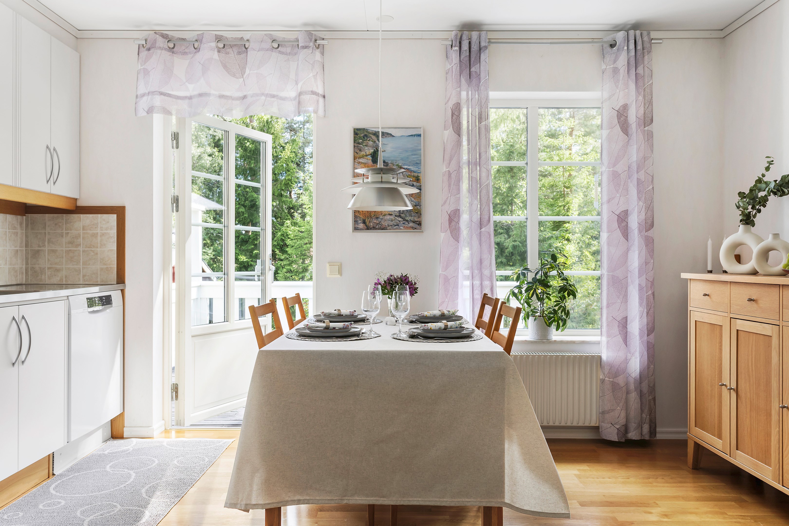 Bostadsbild från Tessinvägen 23, Till salu i Hasseludden, Nacka