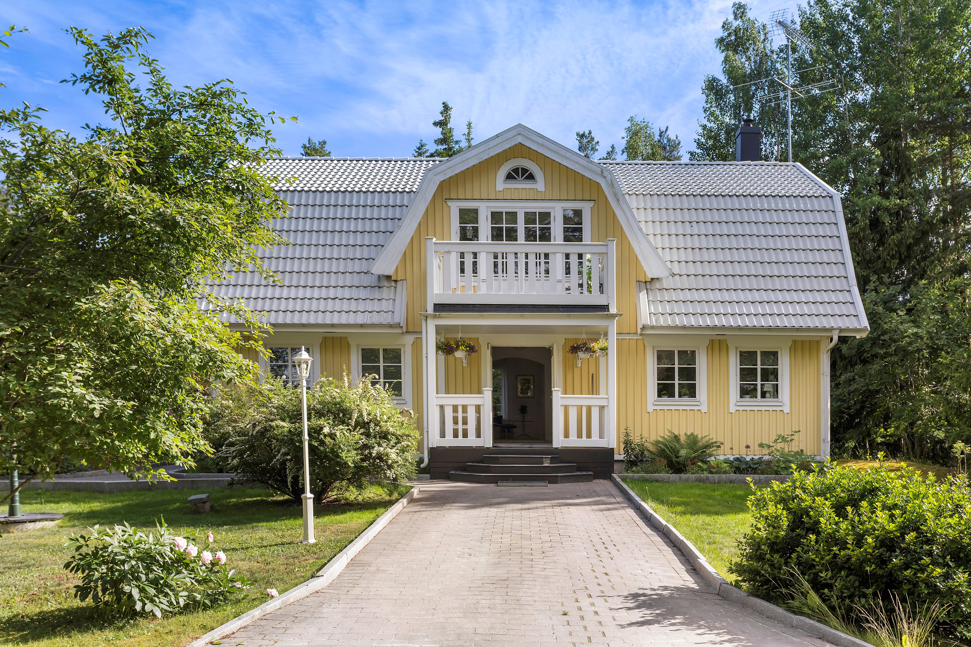 Bostadsbild från Tessinvägen 23, Till salu i Hasseludden, Nacka