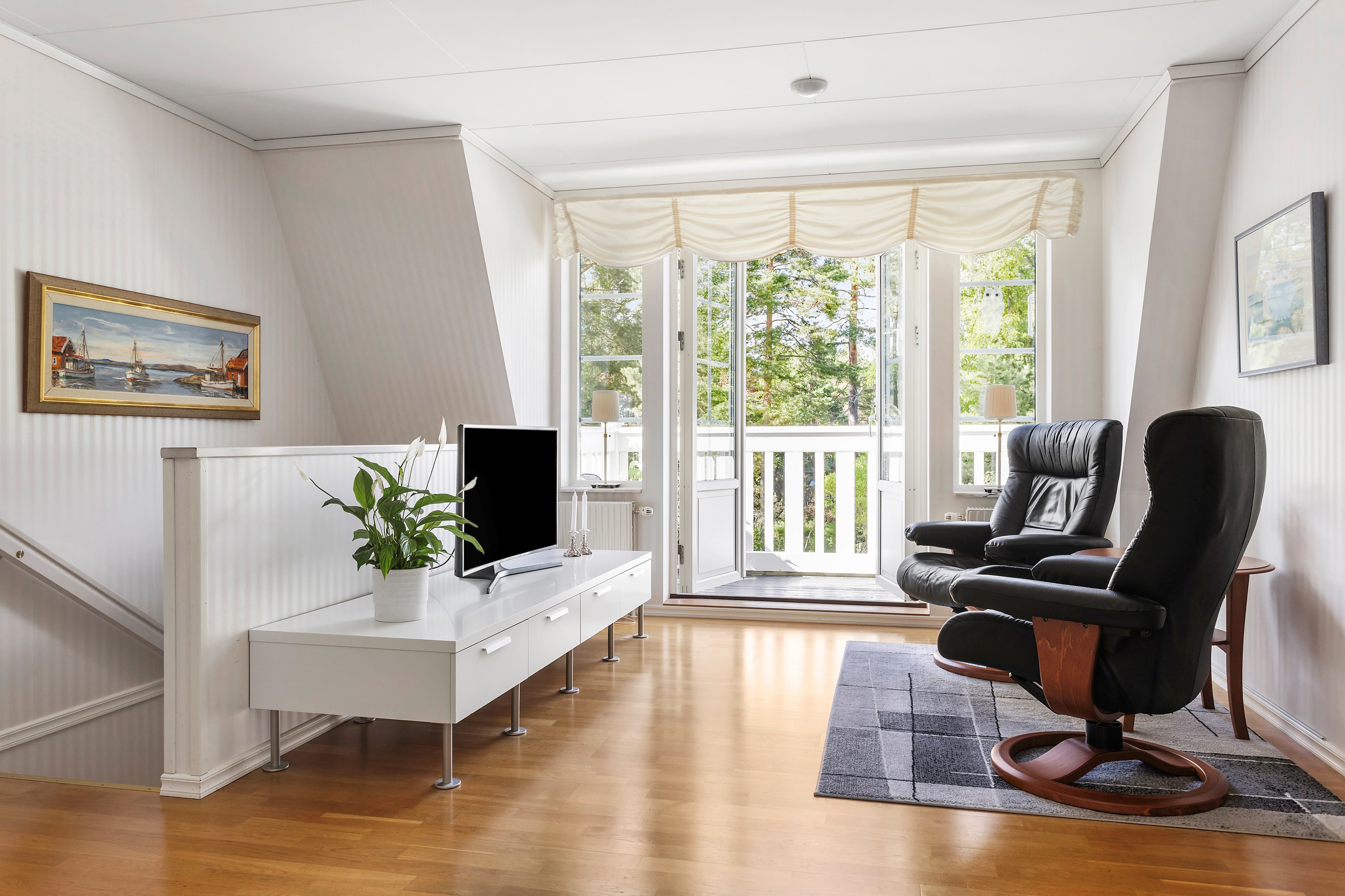 Bostadsbild från Tessinvägen 23, Till salu i Hasseludden, Nacka
