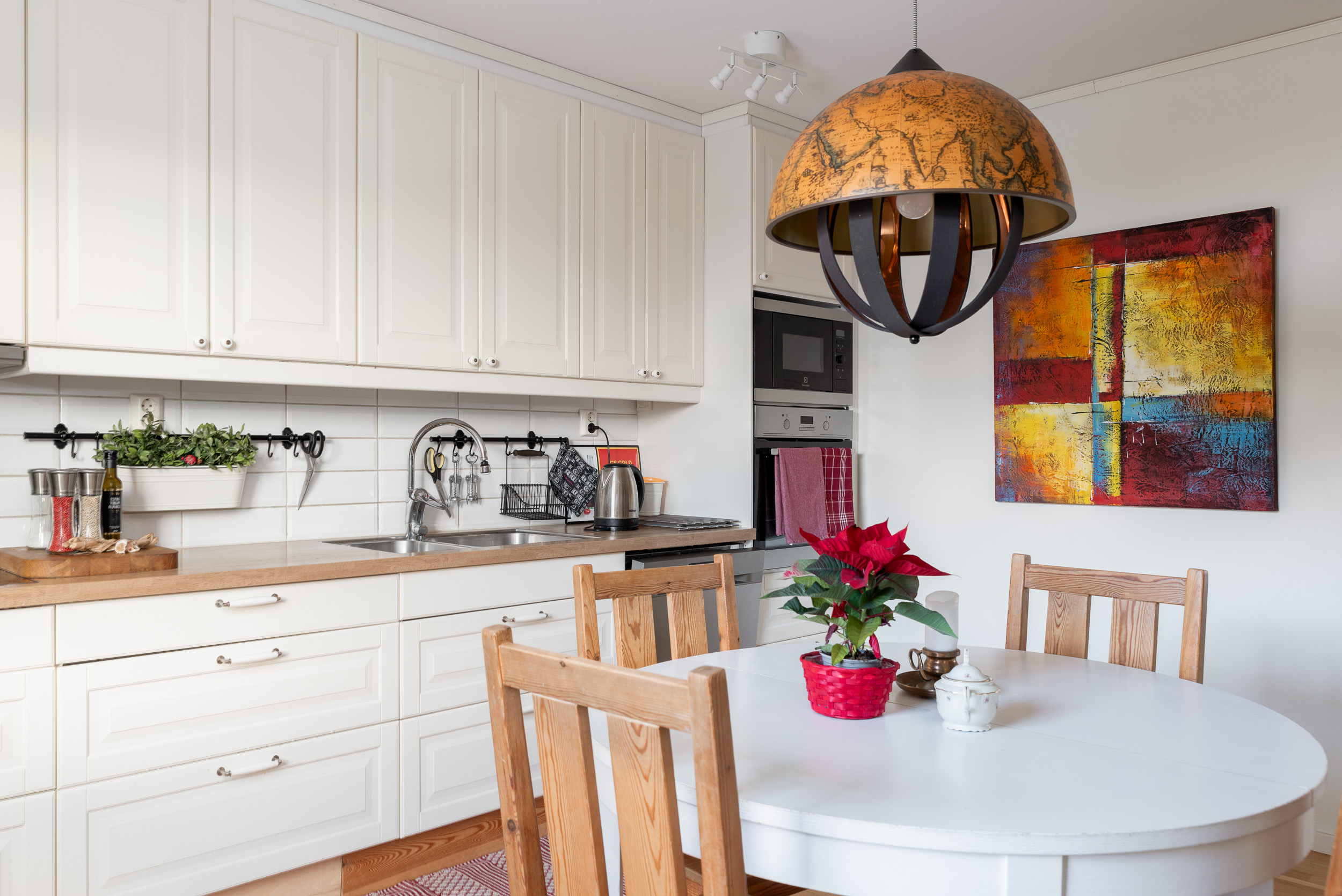 Bostadsbild från Aberga byväg 14, Såld i Aberga, Västerås