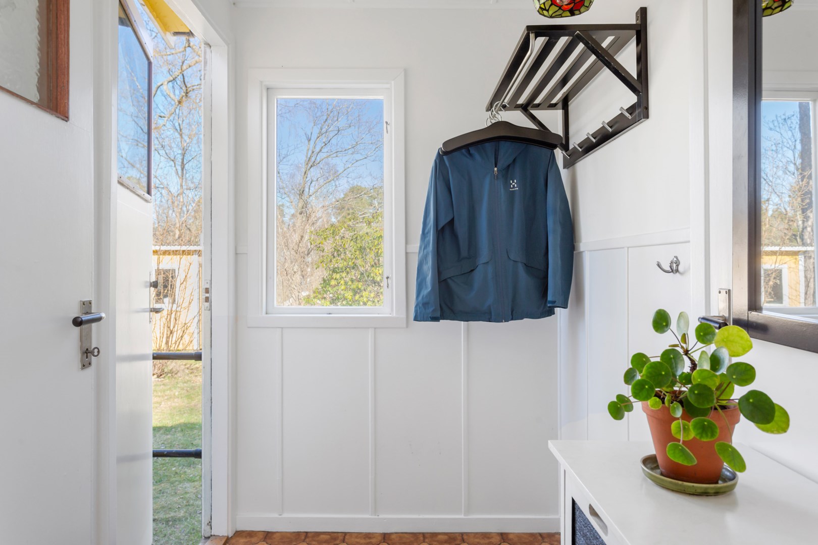 Bostadsbild från Hertigvägen 15, Såld i Kummelnäs, Nacka