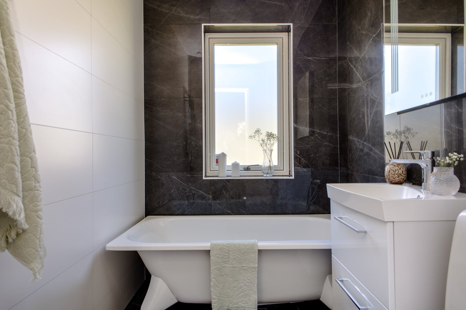 Bostadsbild från Runhällsgatan 14, Såld i Romberga, Enköping