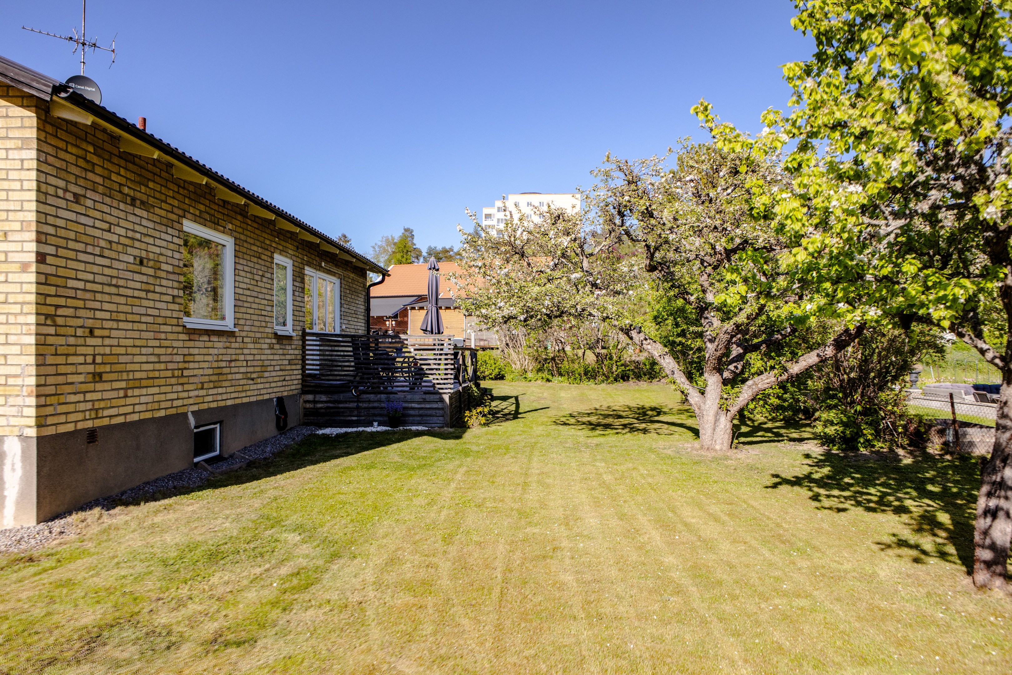 Bostadsbild från Runhällsgatan 14, Såld i Romberga, Enköping