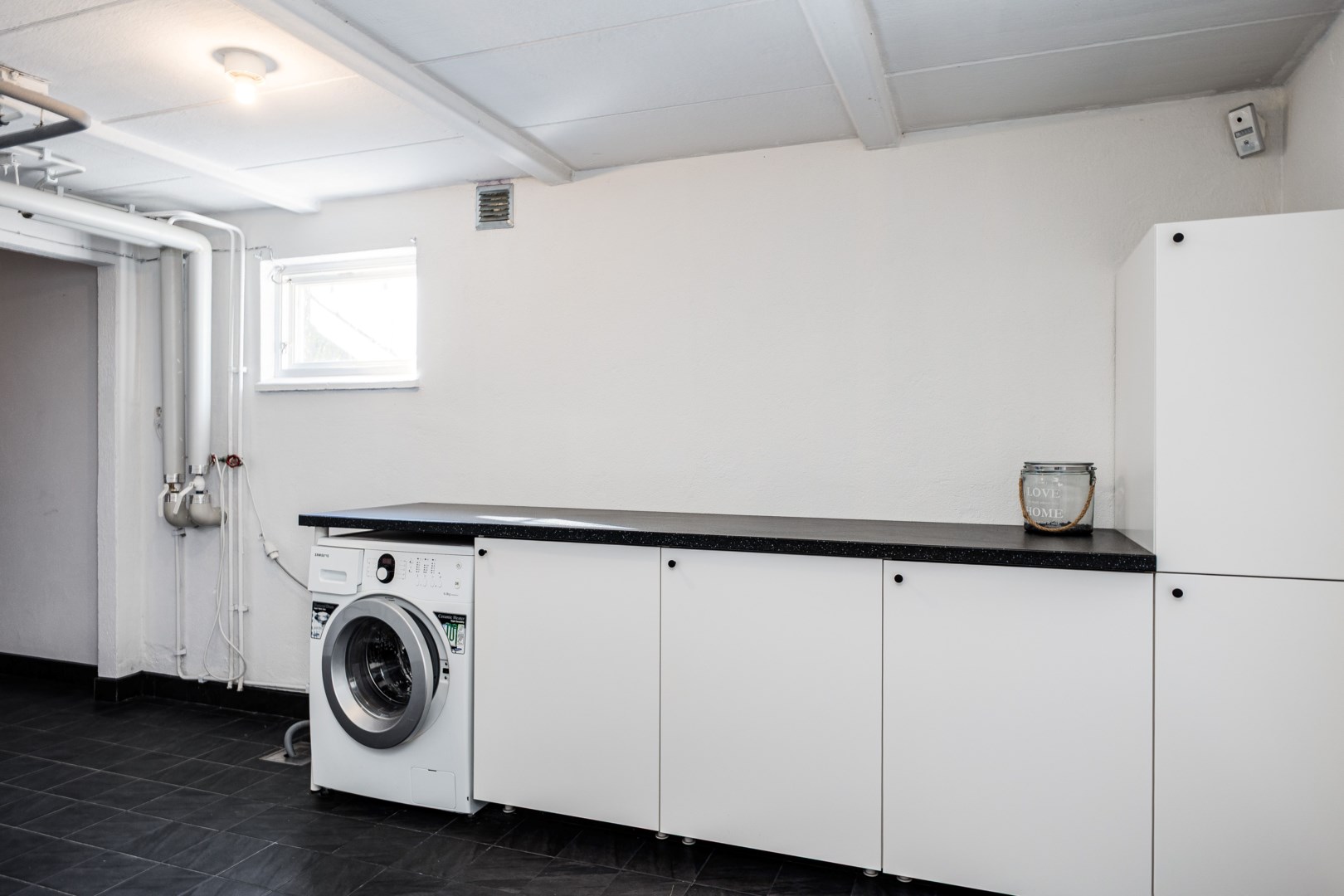 Bostadsbild från Runhällsgatan 14, Såld i Romberga, Enköping