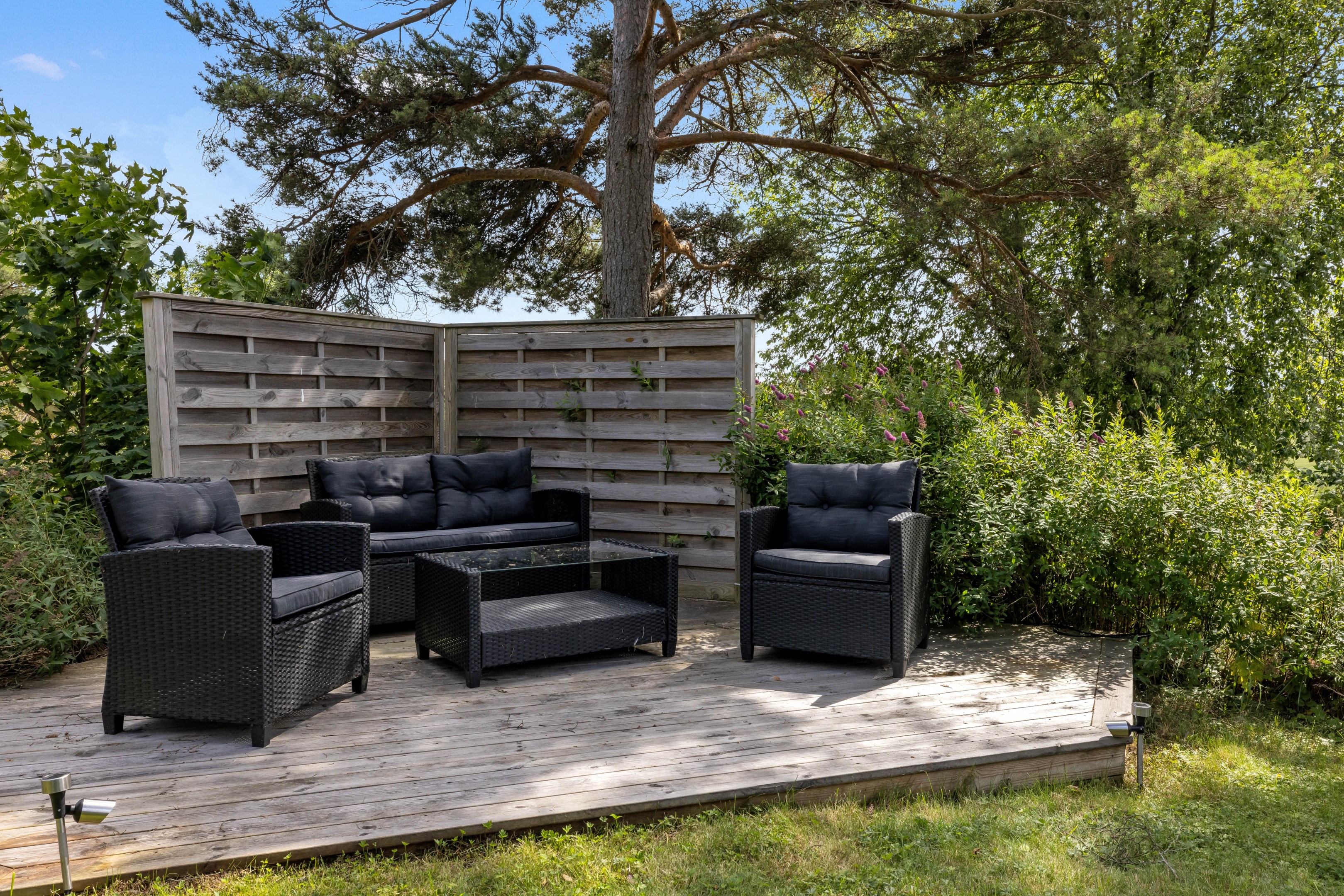 Bostadsbild från Apterarvägen 4, Till salu i Rasbo, Uppsala