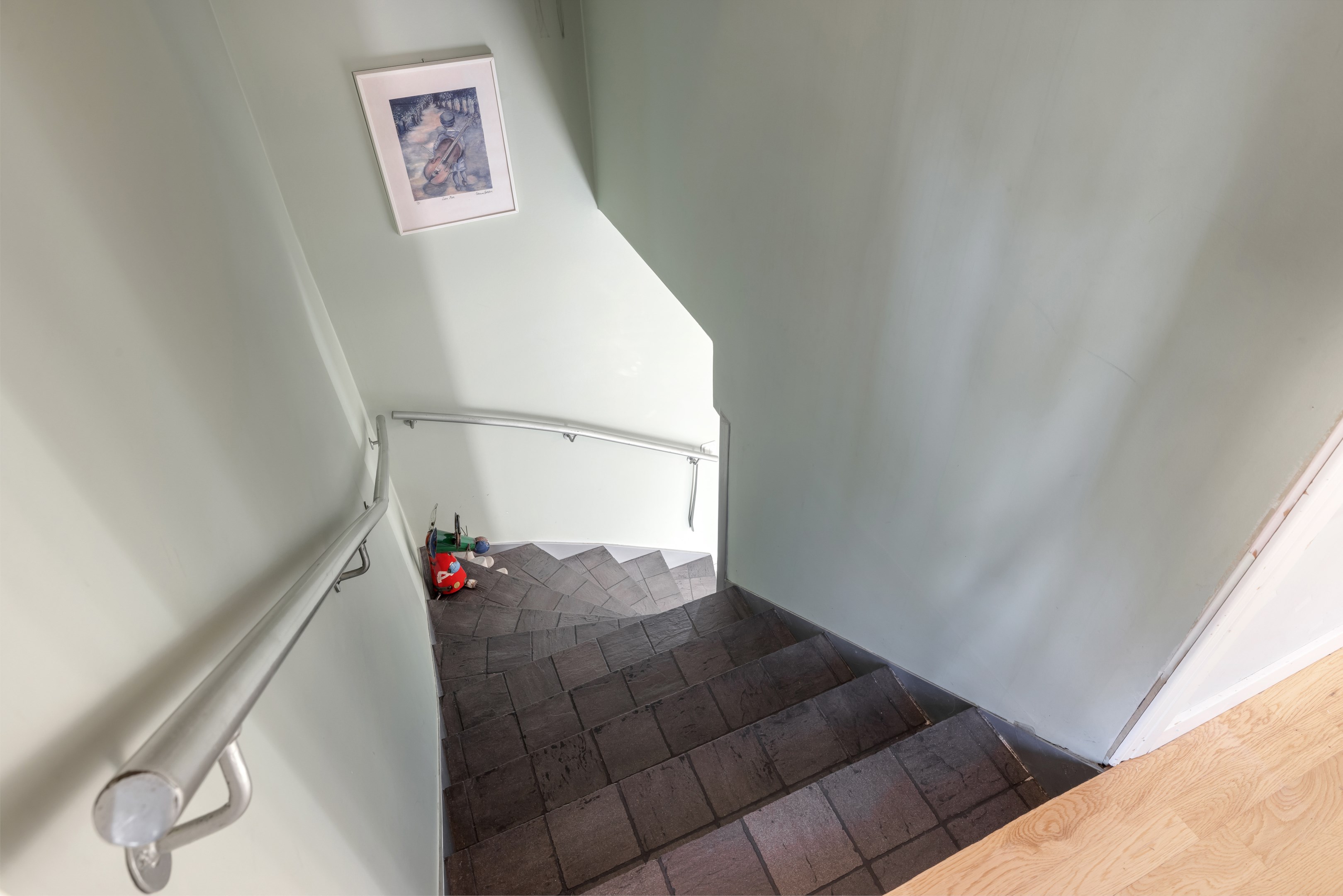 Bostadsbild från Apterarvägen 4, Till salu i Rasbo, Uppsala