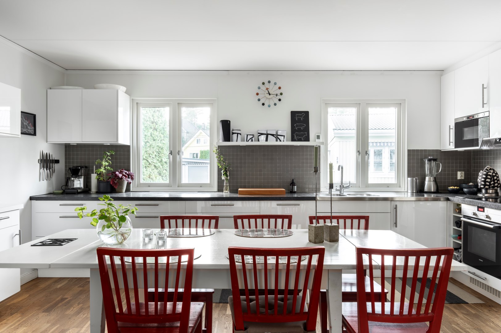 Bostadsbild från Dianavägen 43, Såld i Eknäs, Nacka