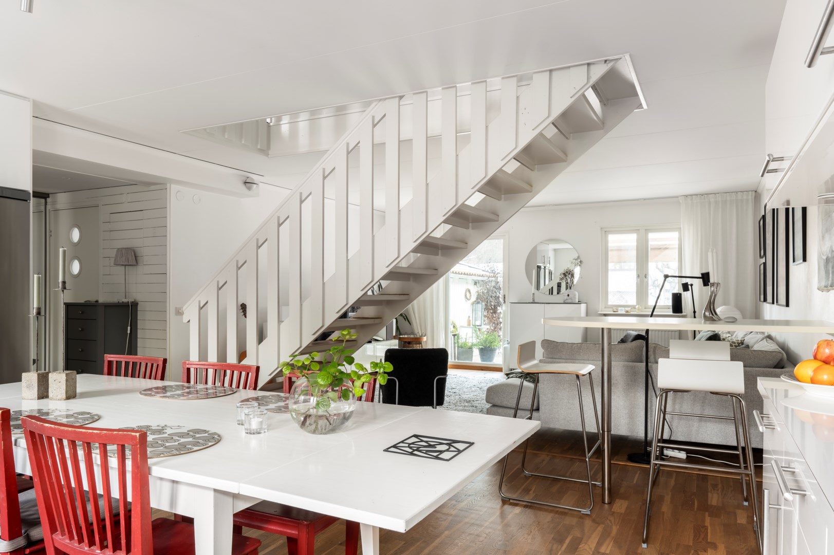 Bostadsbild från Dianavägen 43, Såld i Eknäs, Nacka