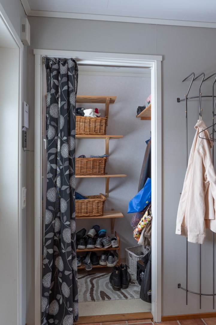 Bostadsbild från Ruagatan 38, Såld i Barkarö, Västerås