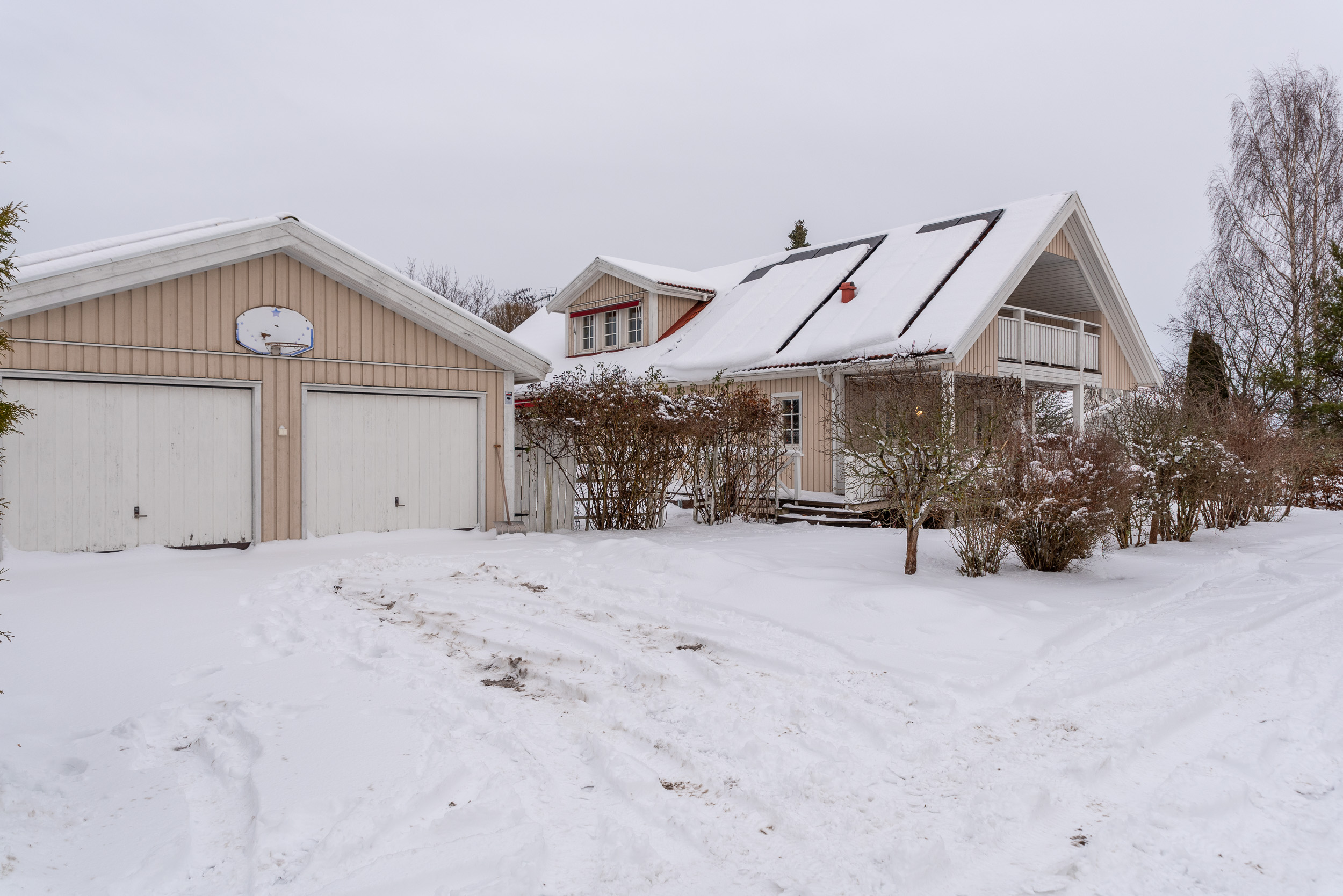 Bostadsbild från Ruagatan 38, Såld i Barkarö, Västerås