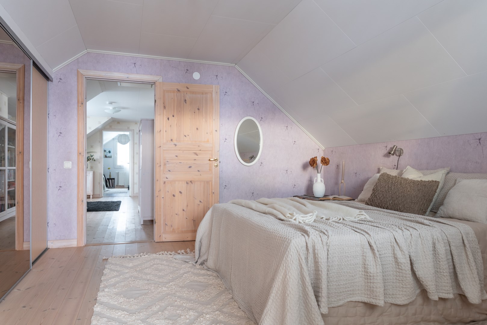 Bostadsbild från Ruagatan 38, Såld i Barkarö, Västerås