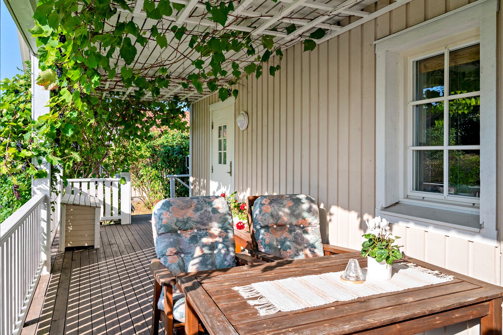 Bostadsbild från Ruagatan 38, Såld i Barkarö, Västerås