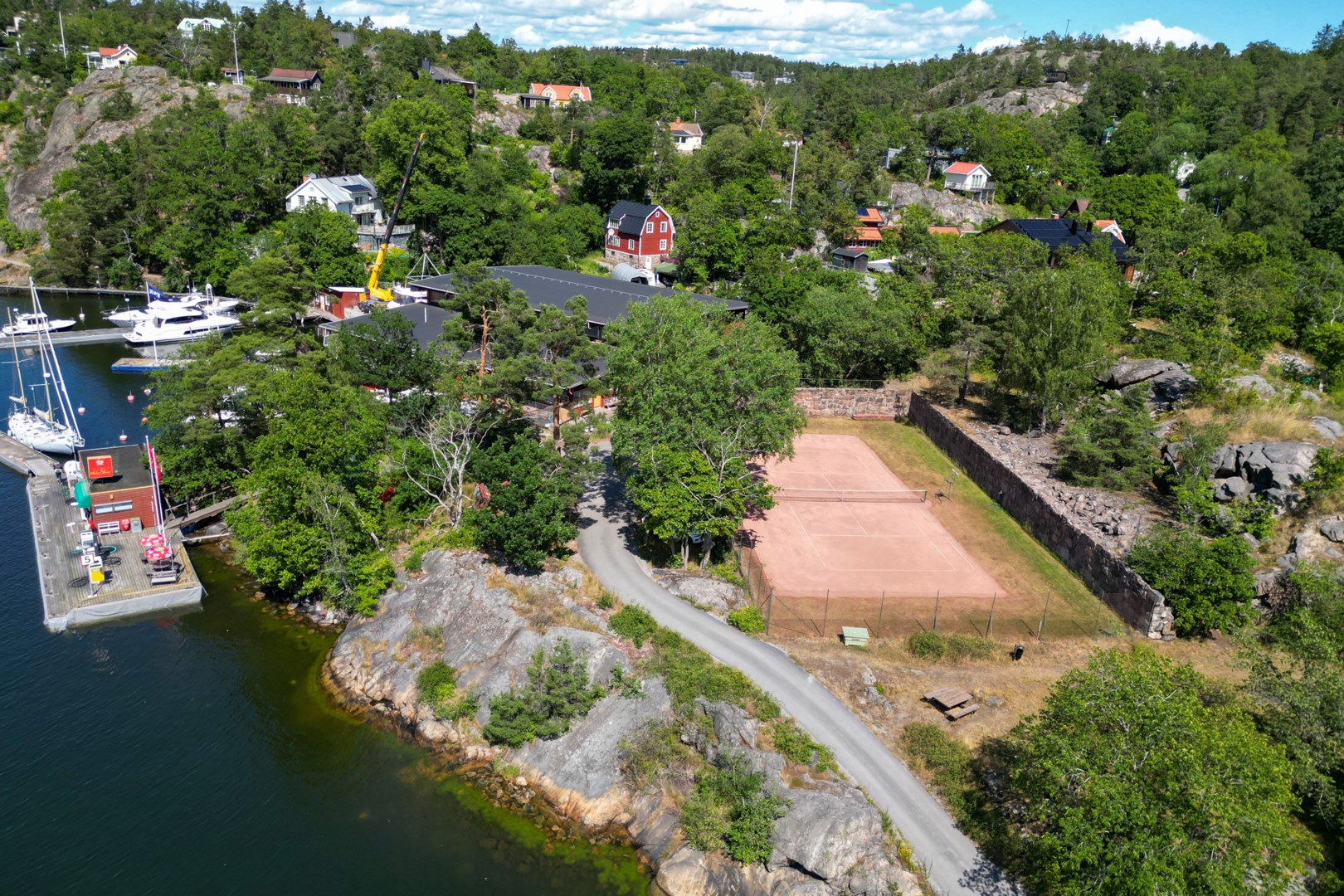 Bostadsbild från Talluddsvägen 74, Till salu i Lilla Björknäs, Nacka