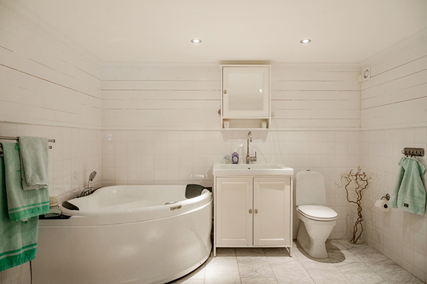 Bostadsbild från Talluddsvägen 74, Till salu i Lilla Björknäs, Nacka