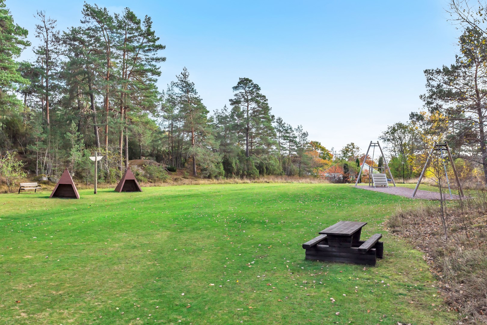 Bostadsbild från Arkitektvägen 32, Såld i Vänge, Uppsala