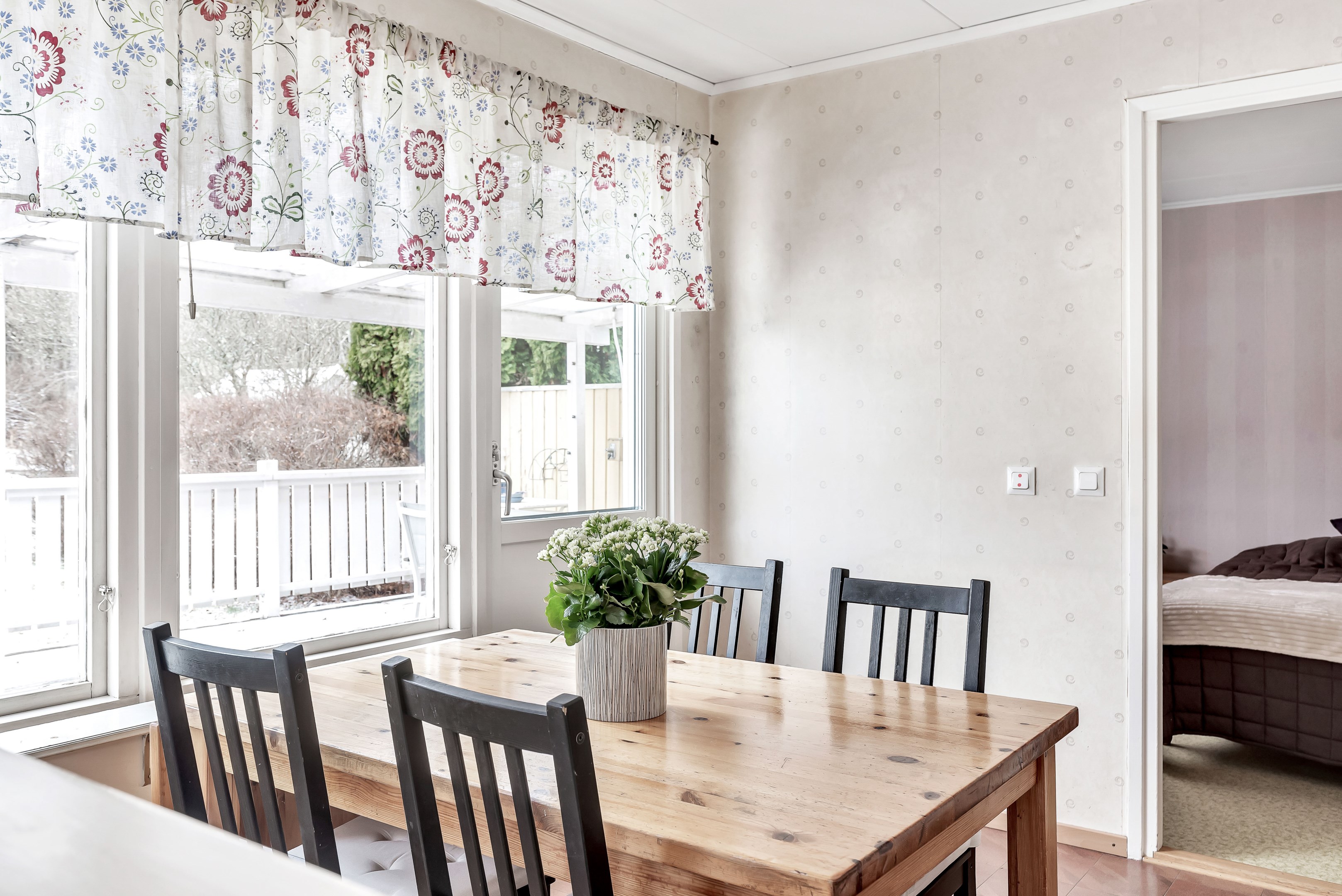 Bostadsbild från Arkitektvägen 32, Såld i Vänge, Uppsala