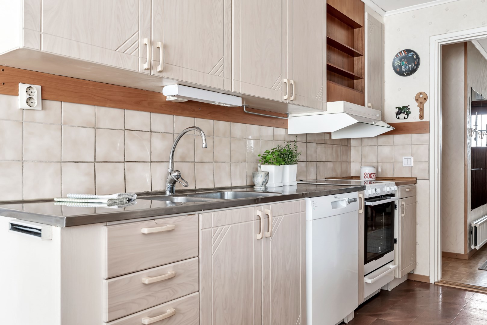 Bostadsbild från Arkitektvägen 32, Såld i Vänge, Uppsala