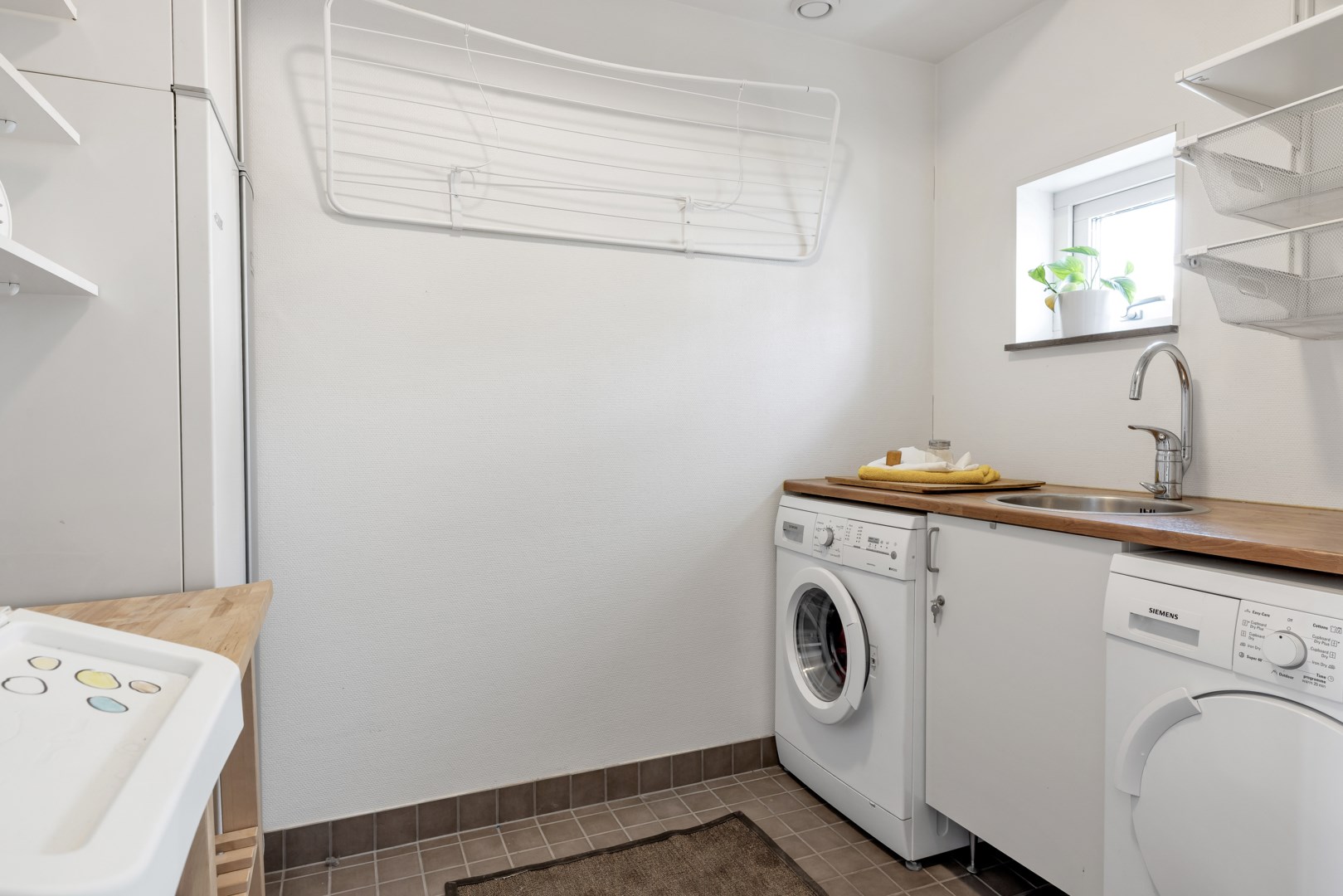 Bostadsbild från Storskiftesvägen 9, Såld i Valsätra, Uppsala