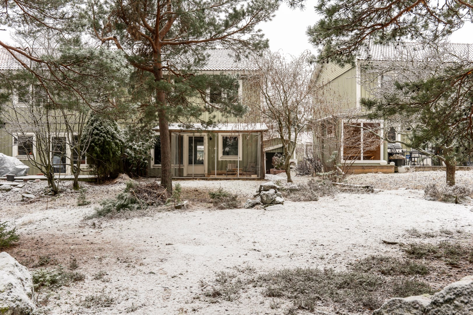 Bostadsbild från Flugsnapparvägen 26, Såld i Älta, Nacka