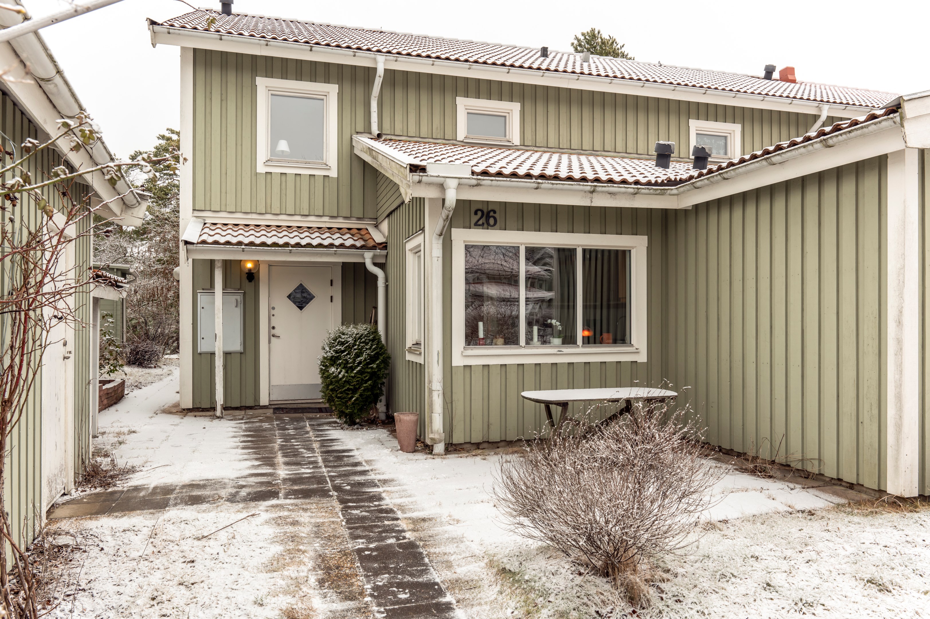 Bostadsbild från Flugsnapparvägen 26, Såld i Älta, Nacka