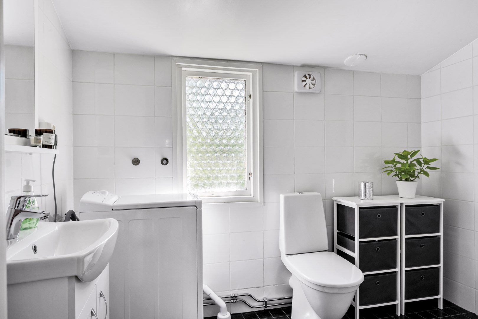 Bostadsbild från Skogsbacken 20, Kommande i Borgarbo, Uppsala