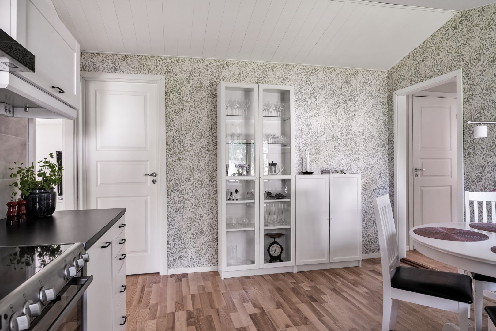 Bostadsbild från Skogsbacken 20, Kommande i Borgarbo, Uppsala