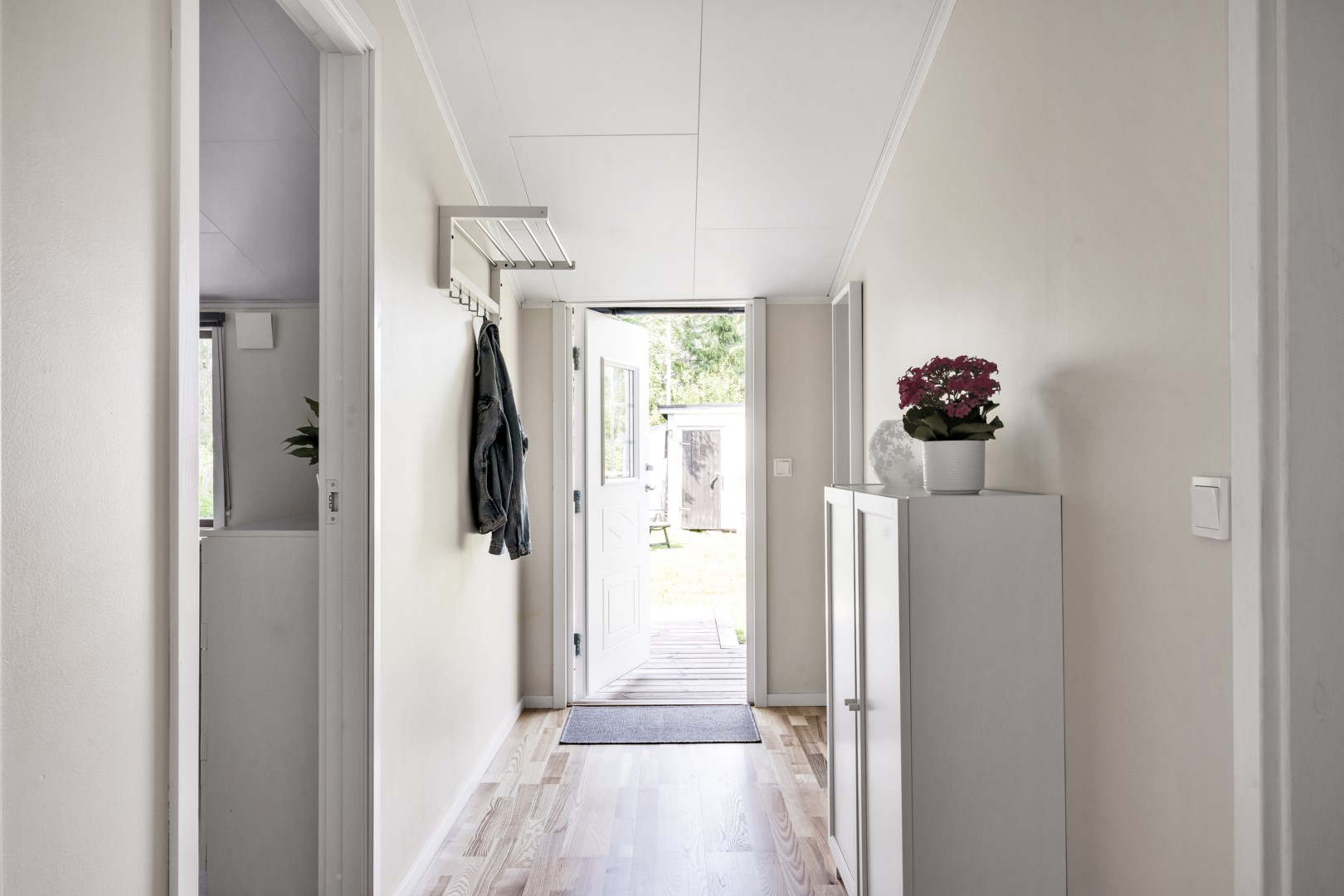 Bostadsbild från Skogsbacken 20, Kommande i Borgarbo, Uppsala