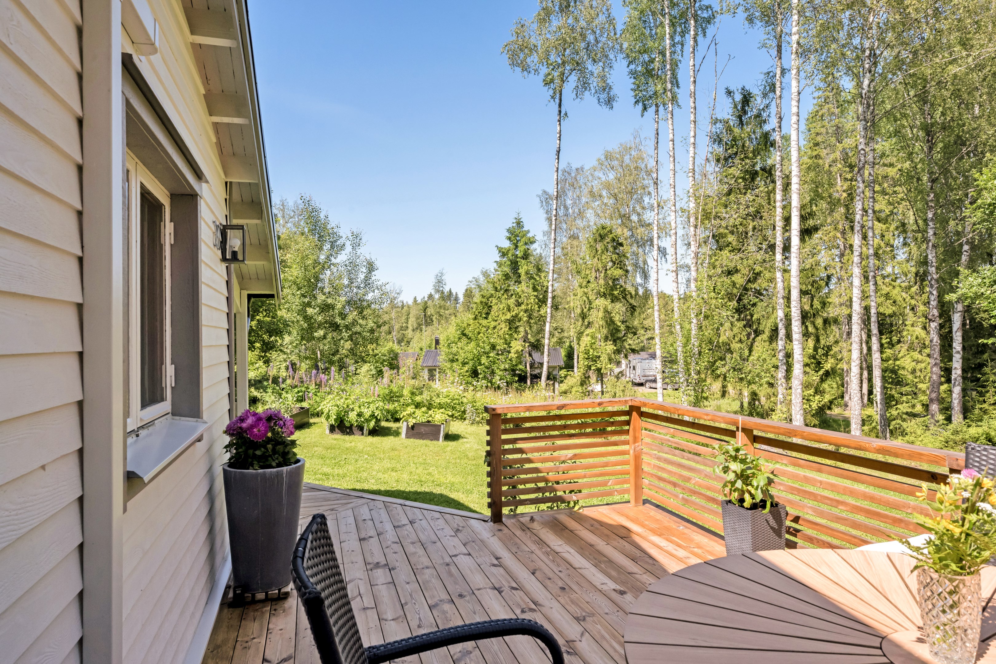 Bostadsbild från Skogsbacken 20, Kommande i Borgarbo, Uppsala