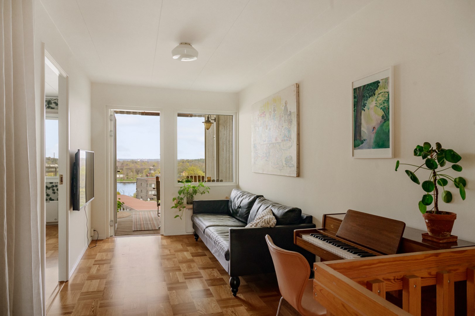 Bostadsbild från Östra Henriksborgsvägen 57, Såld i Saltsjöqvarn, Nacka