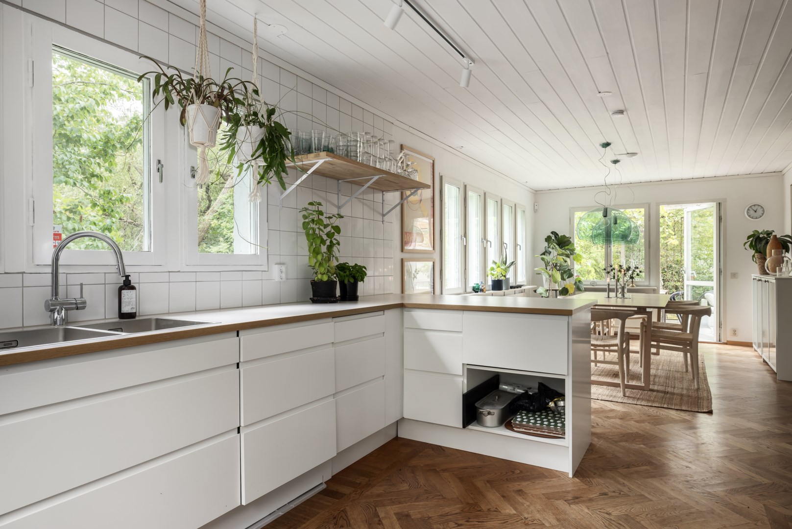 Bostadsbild från Kurirvägen 5, Såld i Lännersta, Nacka