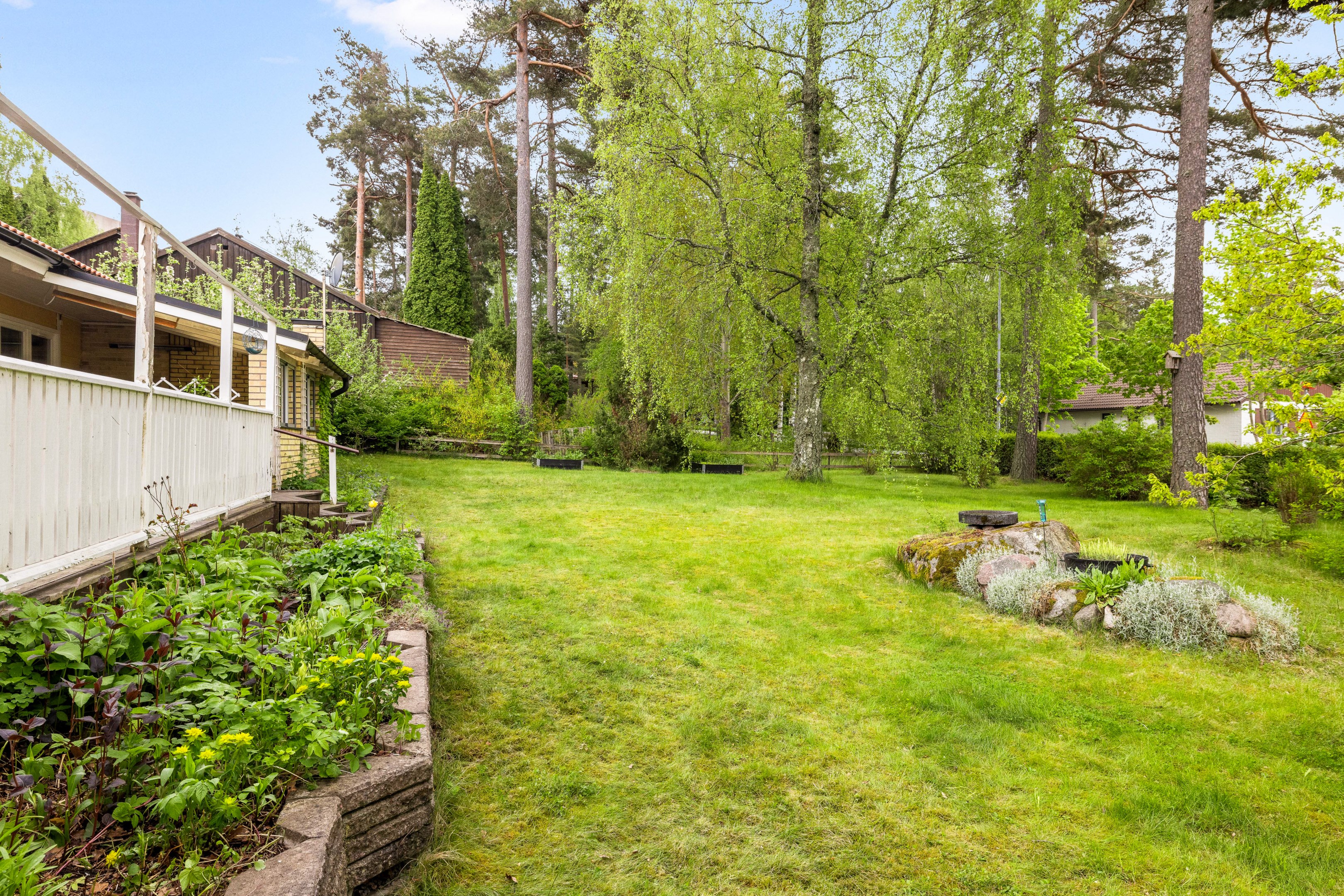 Bostadsbild från Pinnmovägen 7, Såld i Storvreta, Uppsala