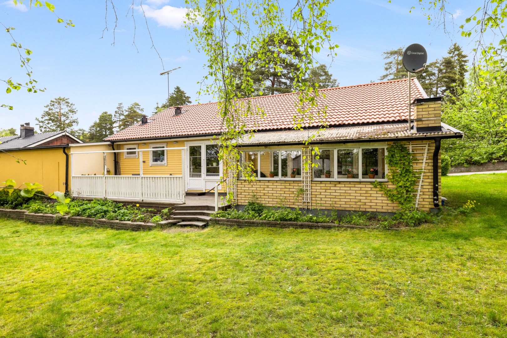 Bostadsbild från Pinnmovägen 7, Såld i Storvreta, Uppsala