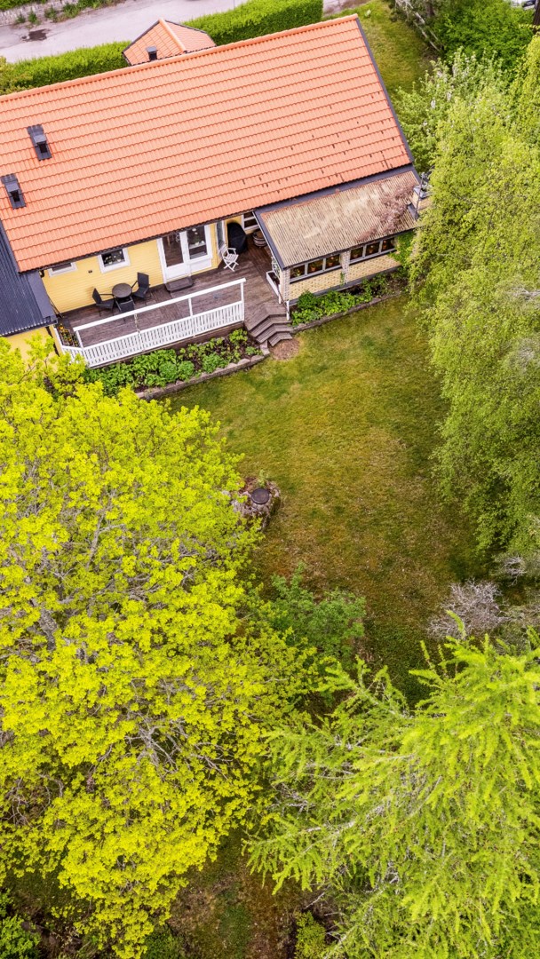 Bostadsbild från Pinnmovägen 7, Såld i Storvreta, Uppsala