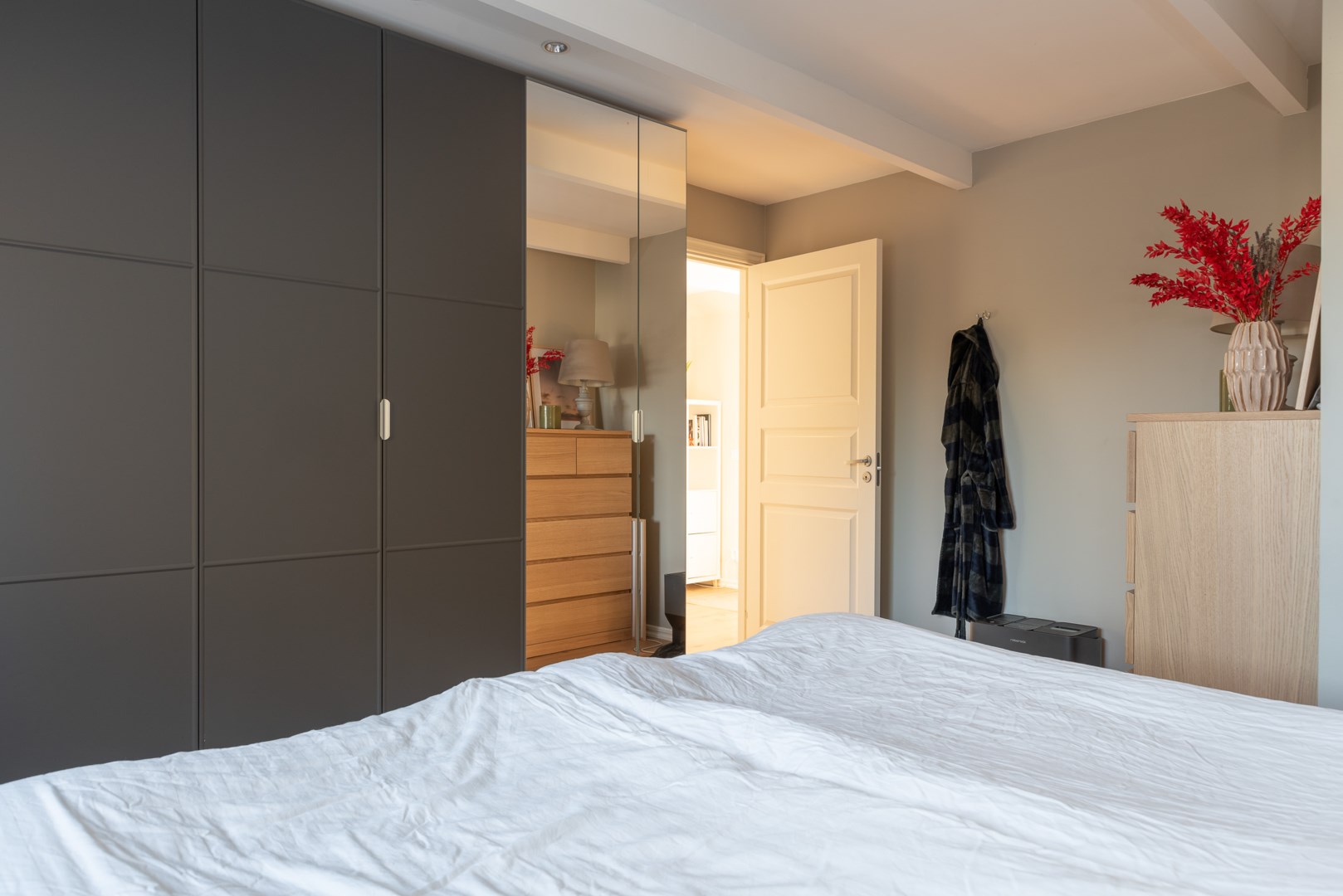 Bostadsbild från Klarinettvägen 10, Såld i Lycksta, Västerås