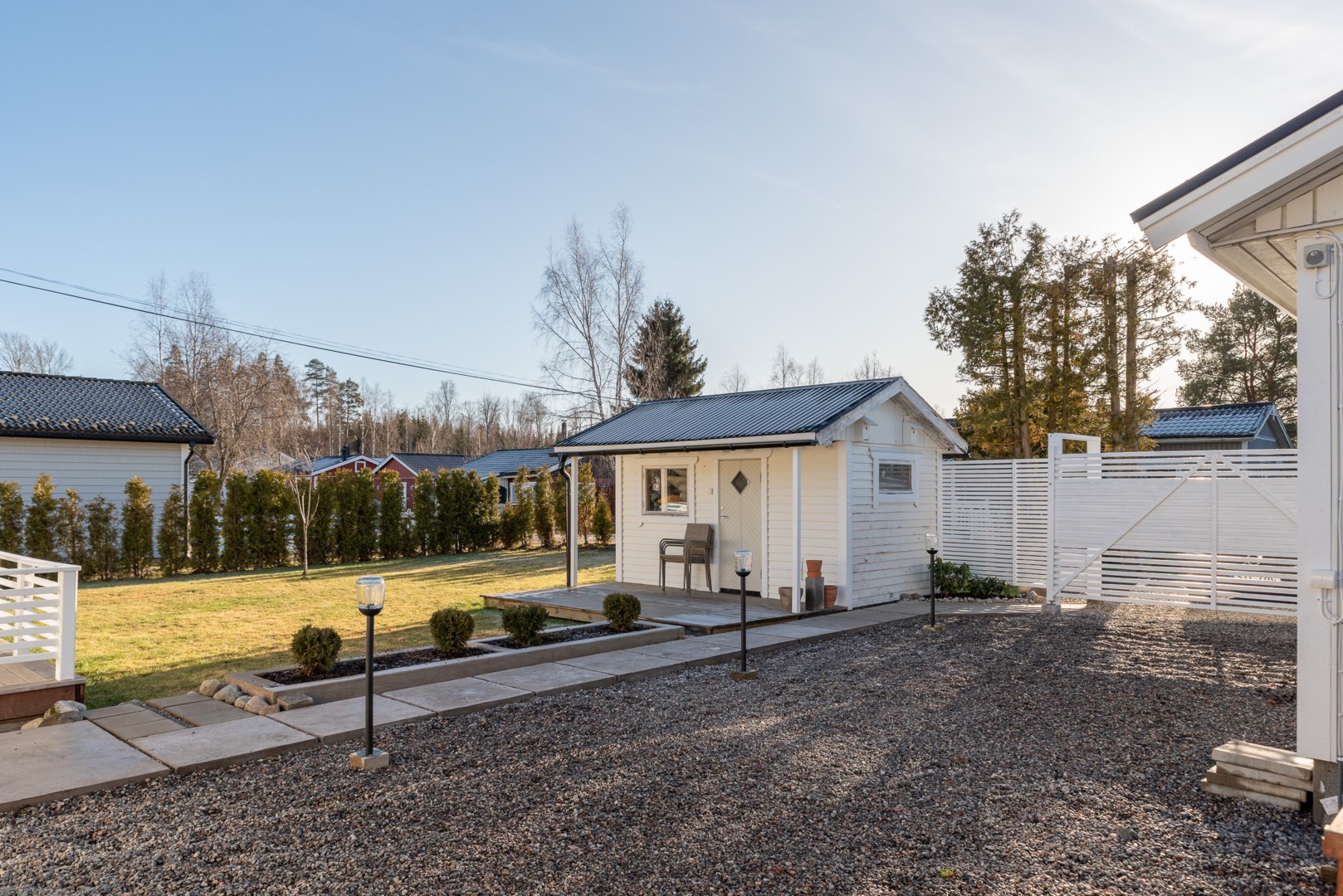 Bostadsbild från Klarinettvägen 10, Såld i Lycksta, Västerås