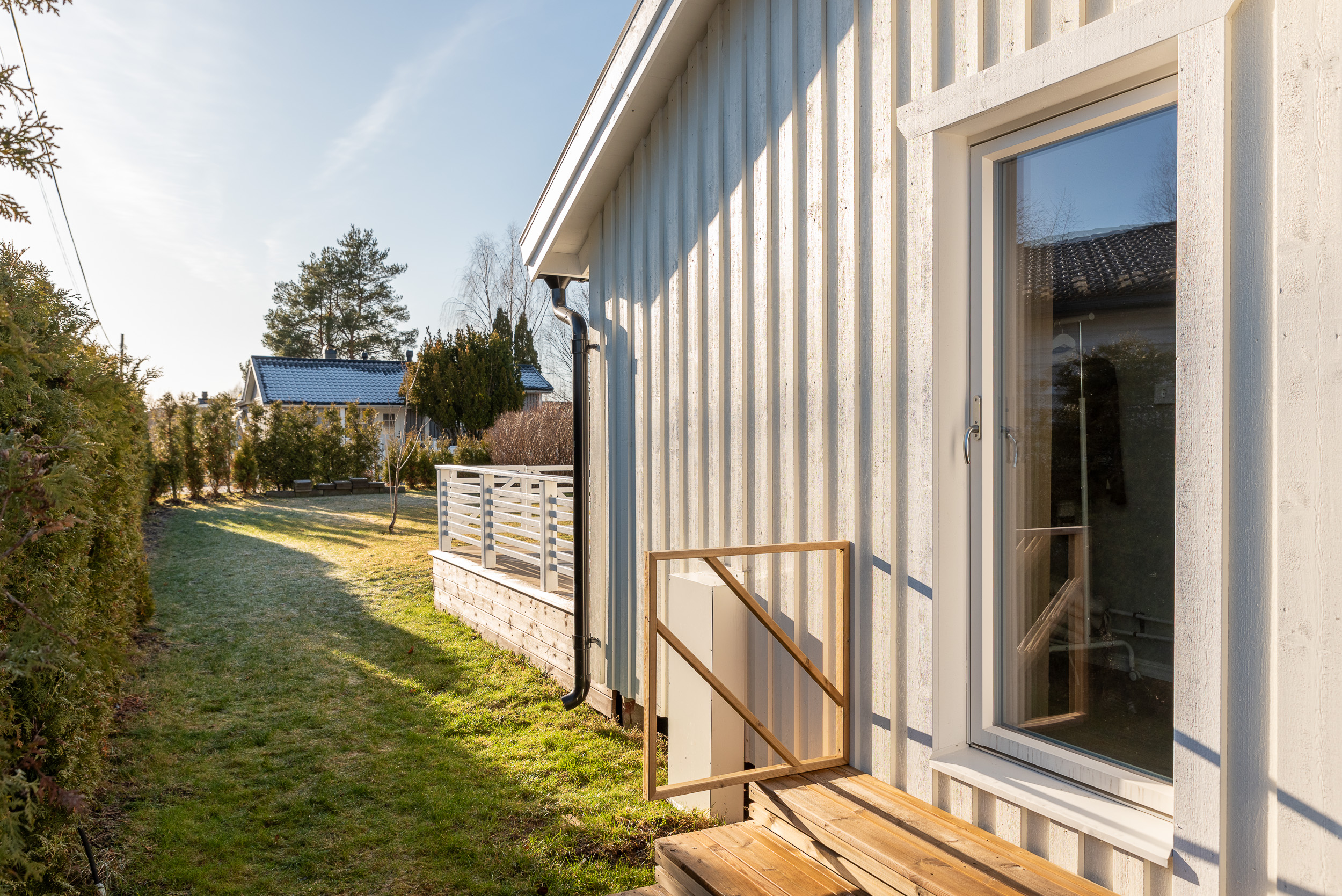 Bostadsbild från Klarinettvägen 10, Såld i Lycksta, Västerås