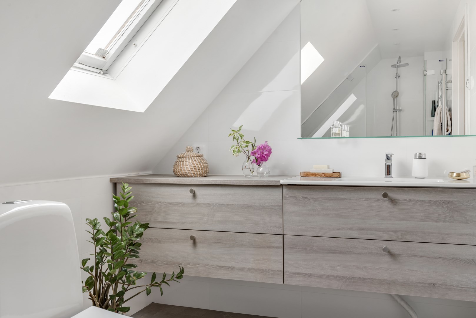 Bostadsbild från Hartrajet 20, Såld i Bergsbrunna, Uppsala