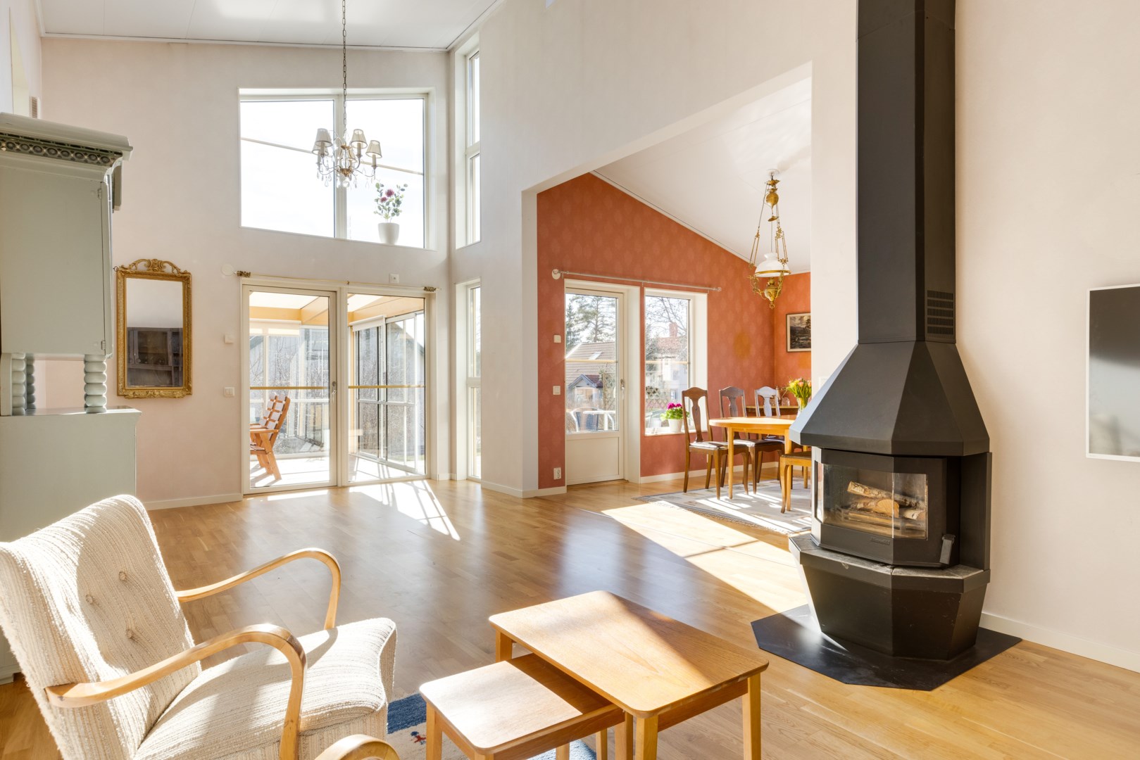 Bostadsbild från Stockvägen 5, Såld i Järlåsa, Uppsala